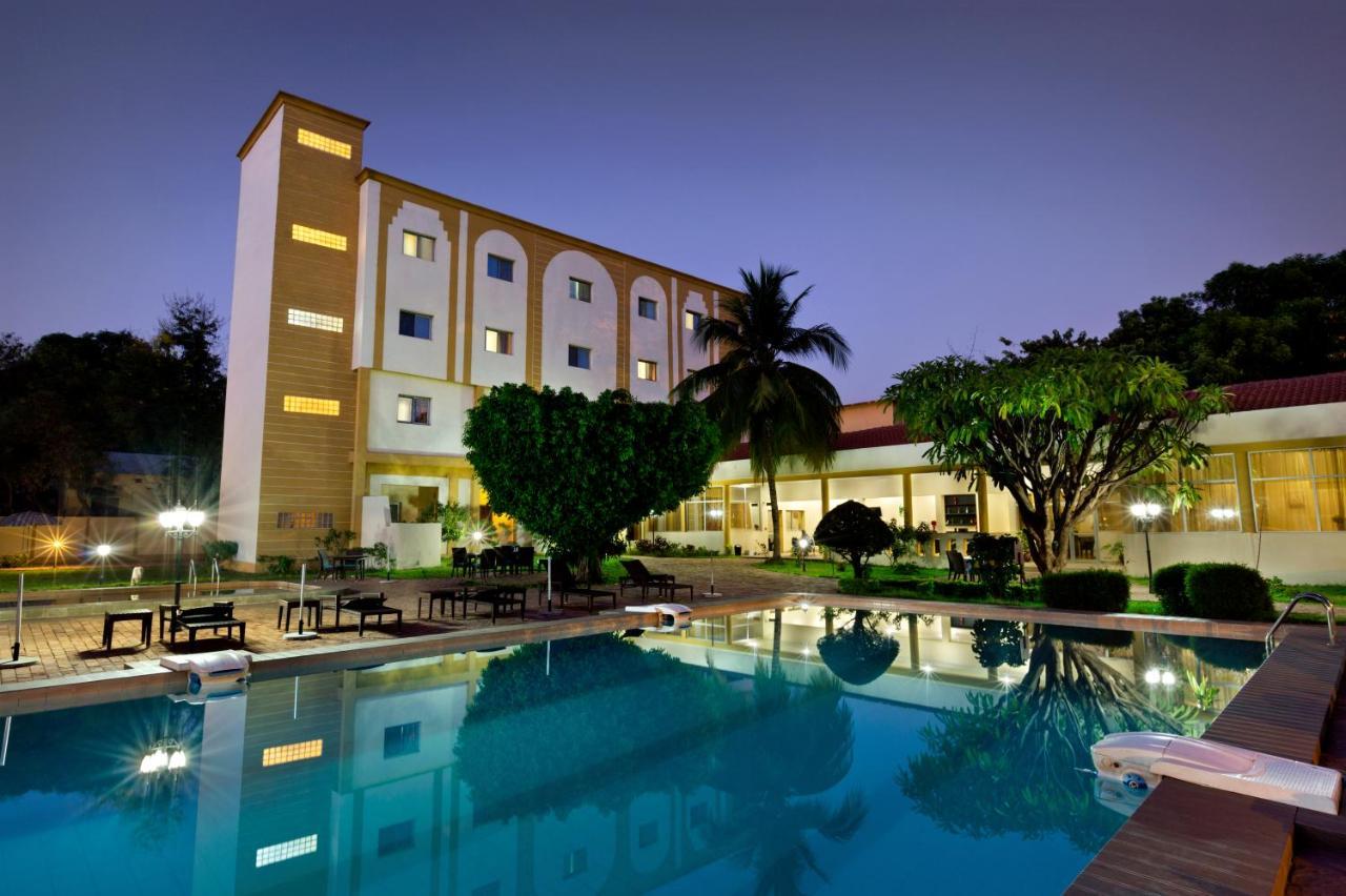 Dunia Hotel Bamako Bagian luar foto